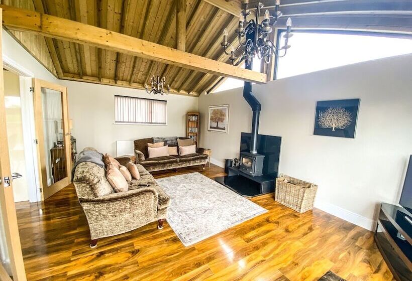 فندق Immaculate 4 Bed Private Luxury Lodge Near York