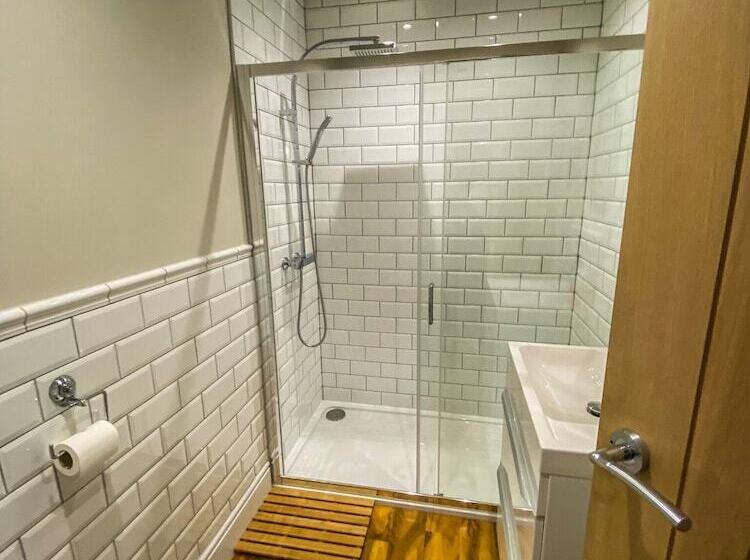 فندق Immaculate 4 Bed Private Luxury Lodge Near York