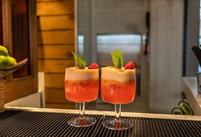 ホテル Kestelinn Alacatı