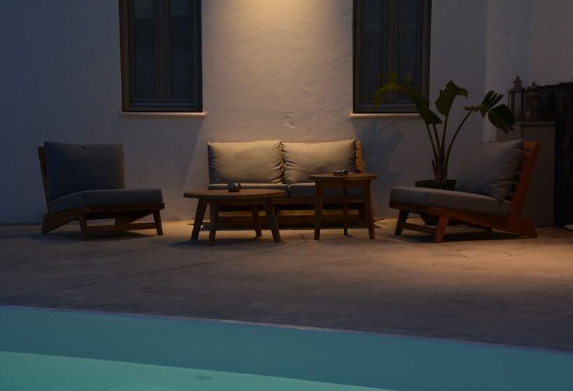 ホテル Noir Santorini