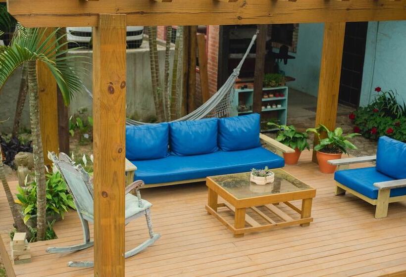 ホテル Pousada Cacau Praia Do Rosa