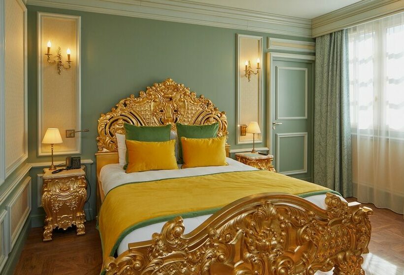 فندق Puy Du Fou France – Hôtel Le Grand Siècle