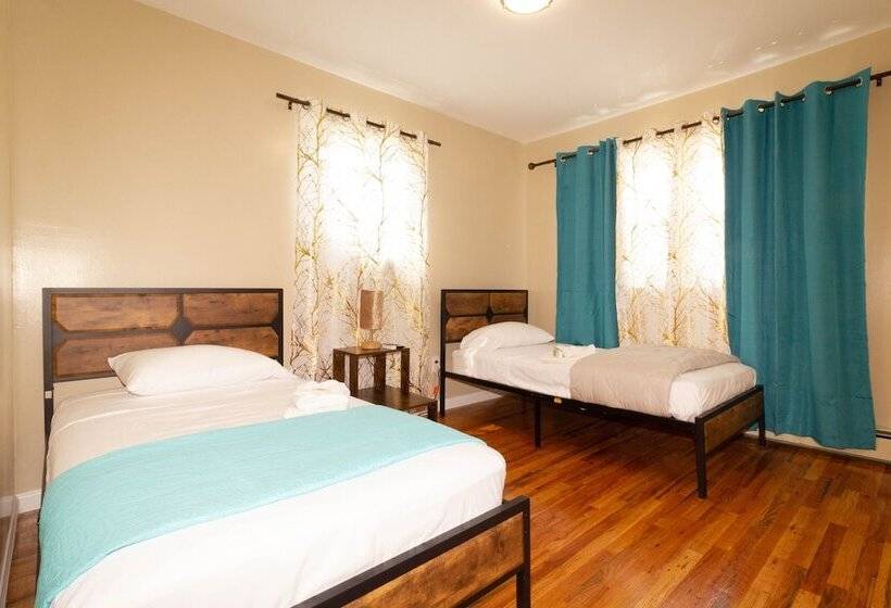 فندق ريفى Cheerful & Beautiful 3 Bedroom Ranch