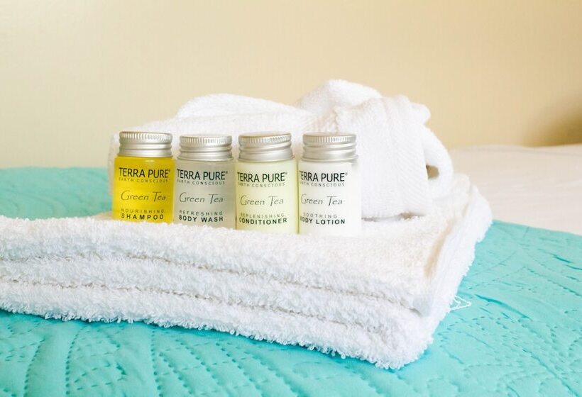 فندق ريفى Cheerful & Beautiful 3 Bedroom Ranch