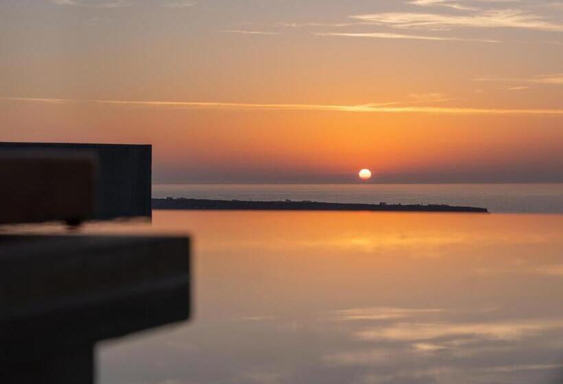 هتل Santo Mine Oia Suites