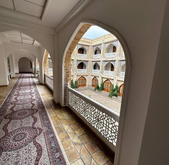 فندق Shahristan Plaza