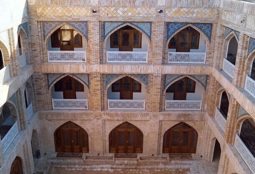 فندق Shahristan Plaza