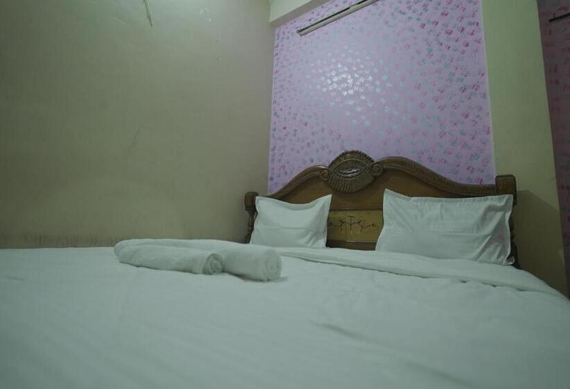 Hotelli Shiv Sadan, Somnath