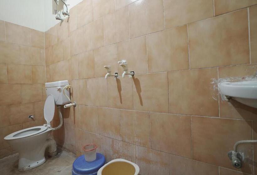 Hotell Shiv Sadan, Somnath