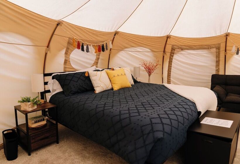 בית מלון כפרי Starlight Retreat Yellowstone