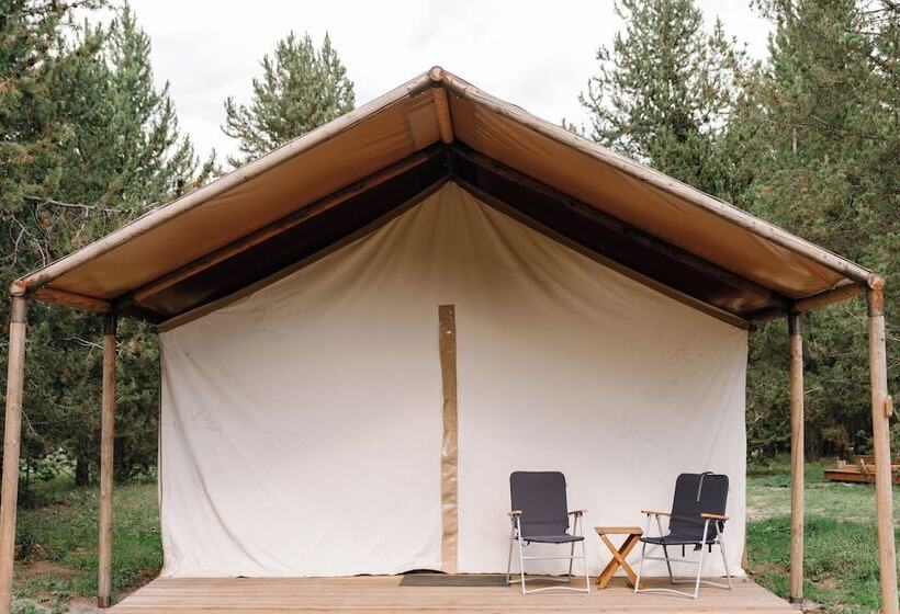 בית מלון כפרי Starlight Retreat Yellowstone