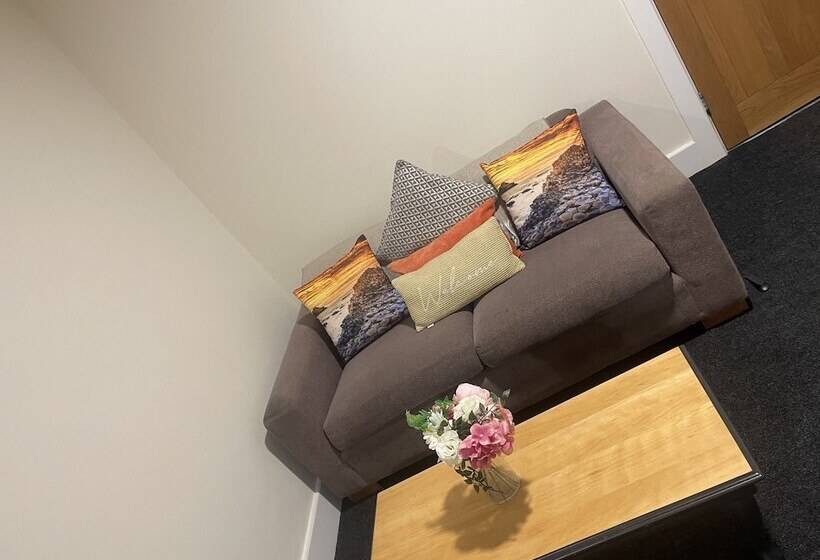 בית מלון כפרי The Hedges