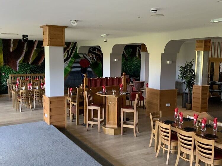 בית מלון כפרי The Hedges