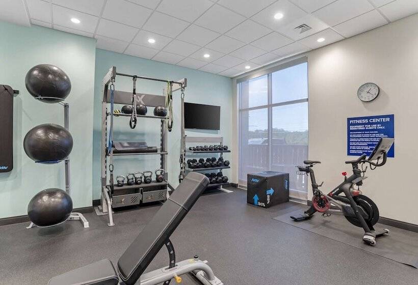 Отель Tru By Hilton Gastonia