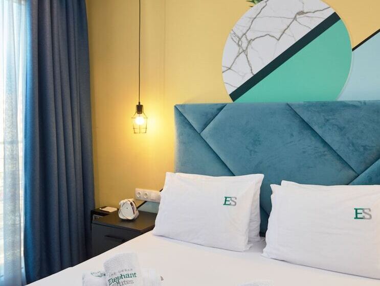 فندق Urban Elephant Suites