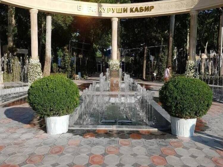 هتل Vatan Dushanbe