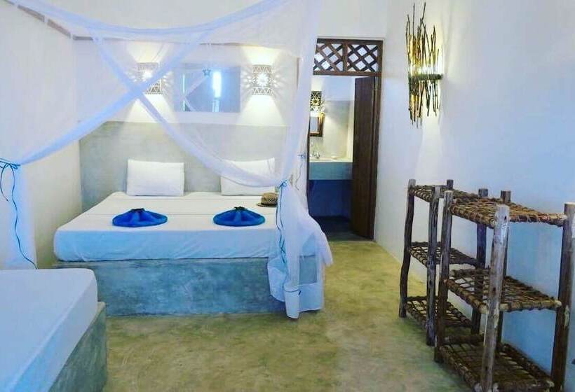 Отель Zanzistar Lodge