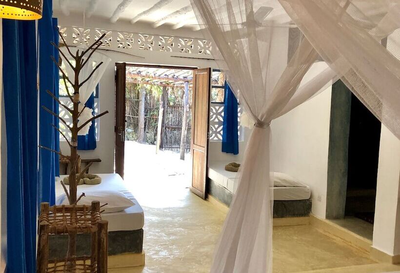 Отель Zanzistar Lodge