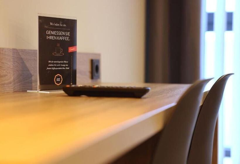 Juststay Mülheim Hotel & Apartments