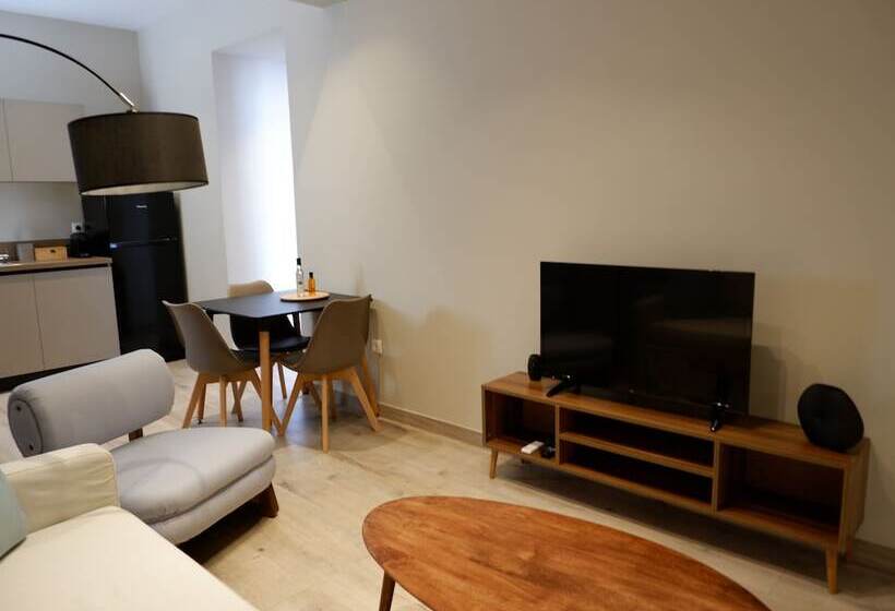 Kaiser Luxury Suites