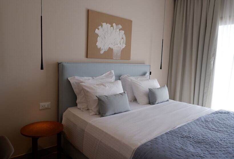 Kaiser Luxury Suites