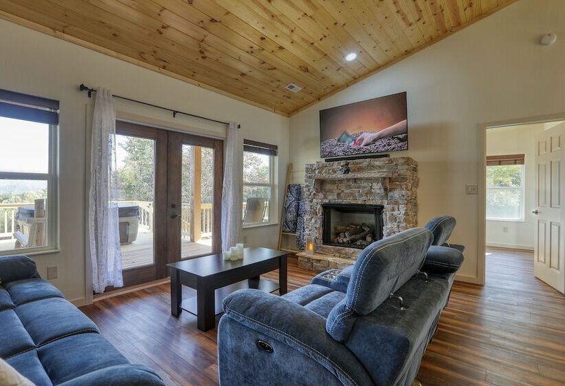 La Hacienda Under The Sun   2 Bedrooms, 2 Baths, Sleeps 4 2 Cabin By Redawning