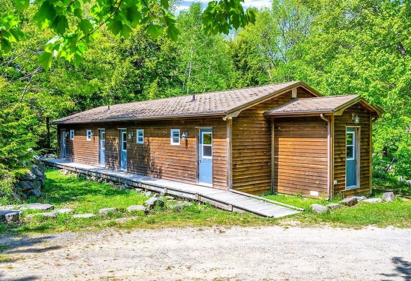 Mersey River Chalets A Nature Retreat