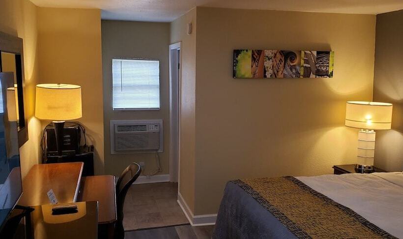 فندق على الطريق Regency Inn