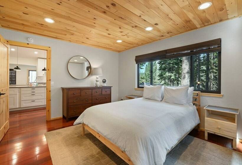 Mountain Pine Memories