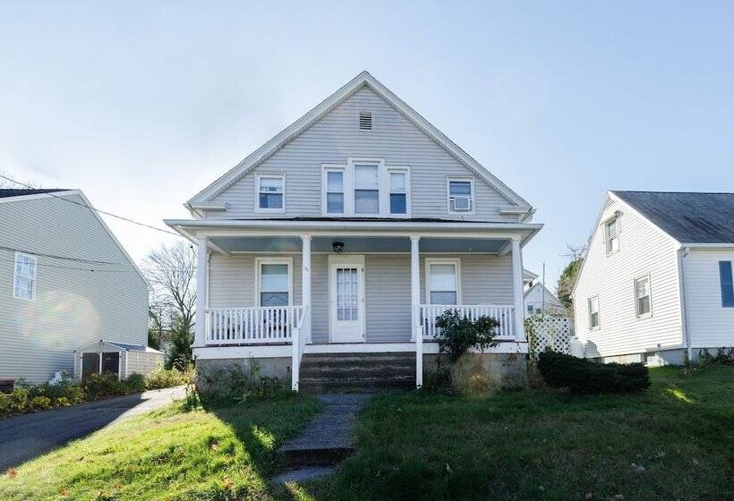 بنسيون 53 Geary Ave