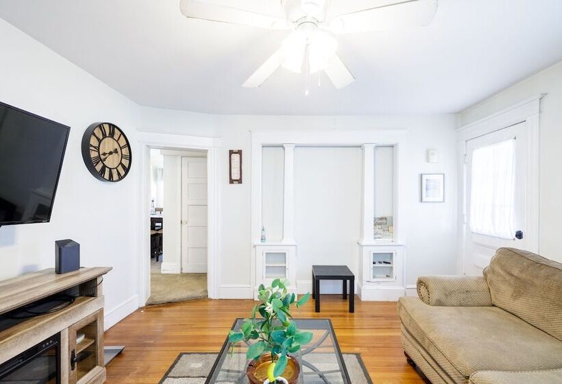 بنسيون 53 Geary Ave