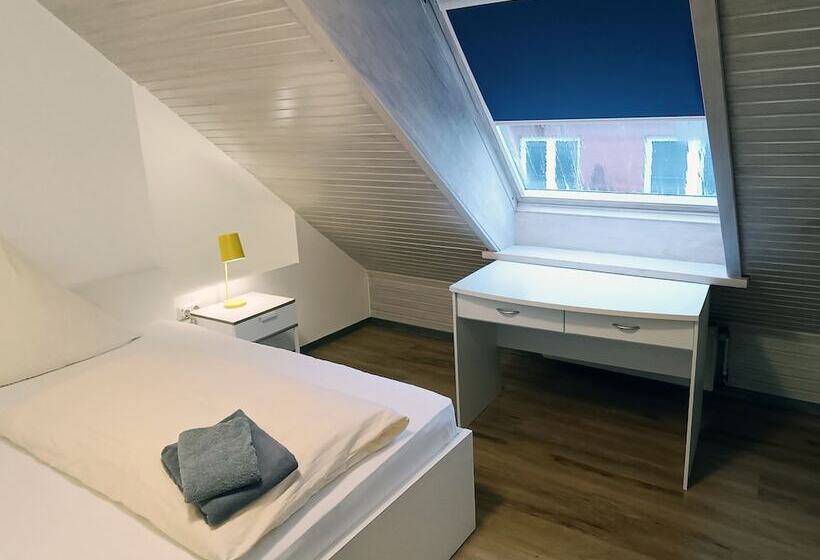 פנסיון Felsen Eck Apartments