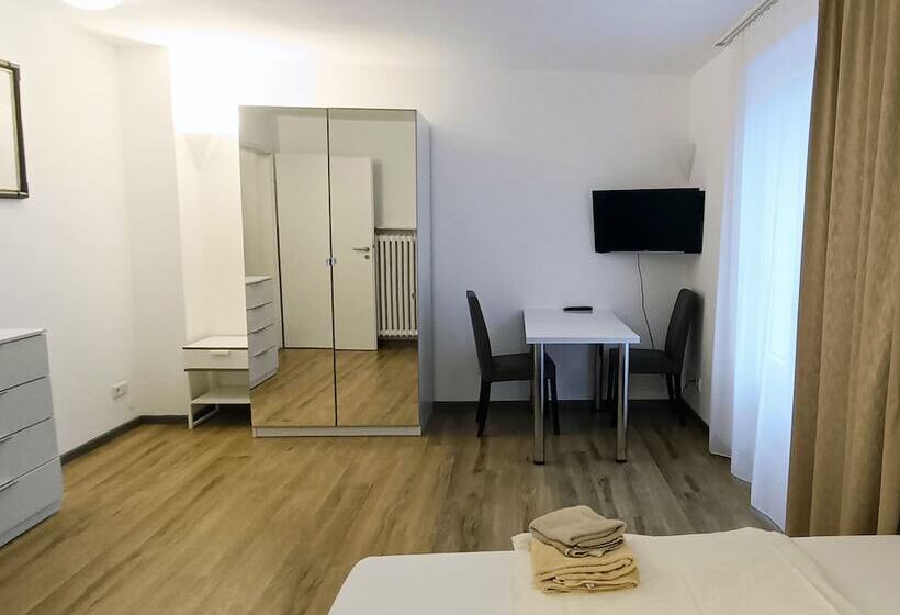 פנסיון Felsen Eck Apartments