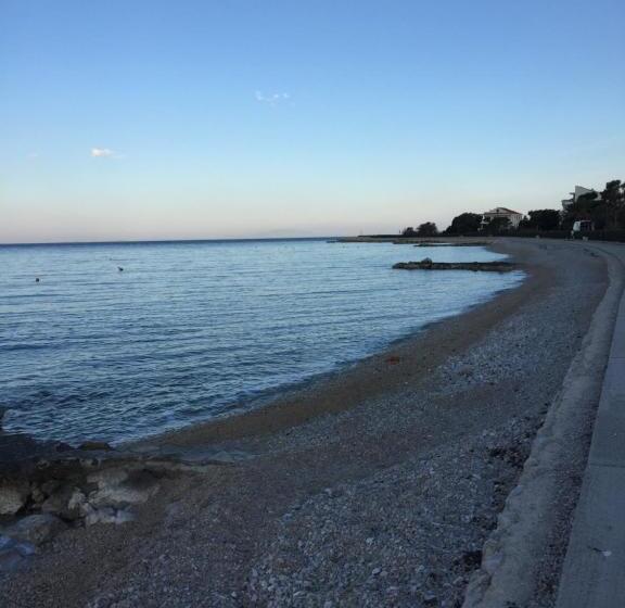 Пансион Guesthouse Punta Mira Beachfront