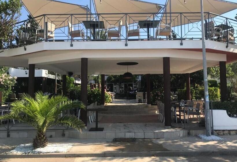 Пансион Guesthouse Punta Mira Beachfront