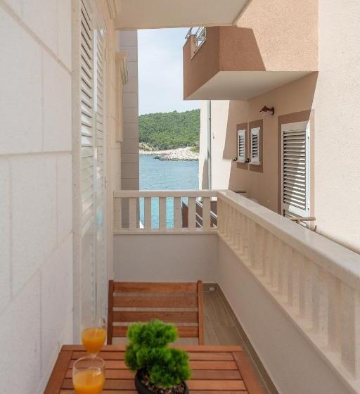 פנסיון Villa Stonehouse