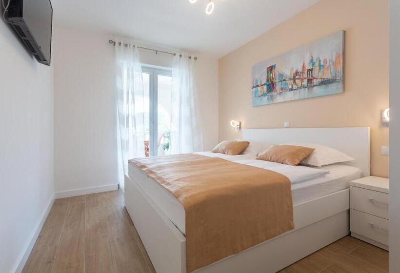 פנסיון Villa Stonehouse