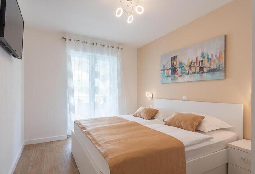 פנסיון Villa Stonehouse