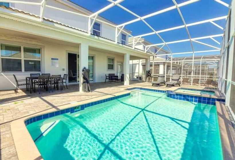 Perfect Vacay, Themed Rooms, Game Room & Theater