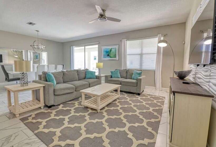 Perfect Vacay, Themed Rooms, Game Room & Theater