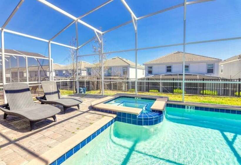 Perfect Vacay, Themed Rooms, Game Room & Theater