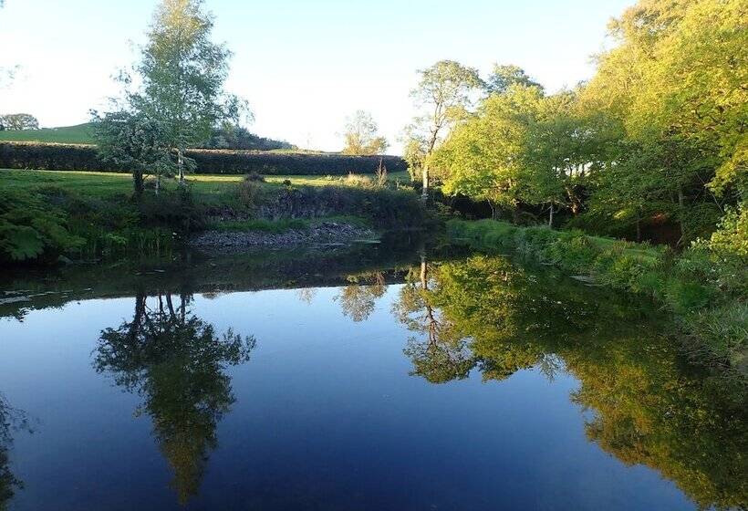 Резиденция Beautiful 15th Century Watermill Lovely Location