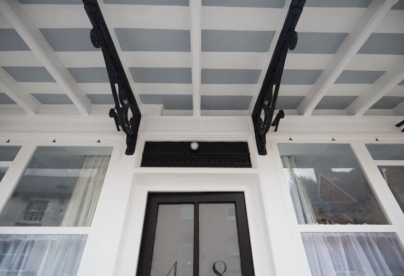 דירת נופש Beautiful 2 Bed Victorian Conversion In Pewsey