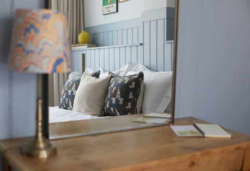 إقامة Beautiful 2 Bed Victorian Conversion In Pewsey