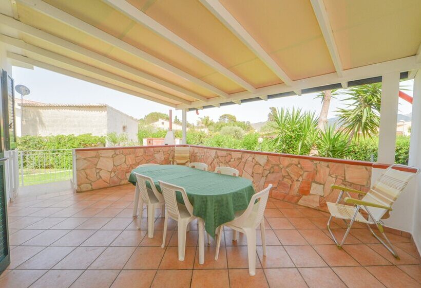 Резиденция Casa Vacanze Mare Nostrum Beach Front