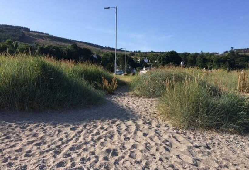 إقامة Coastal Farm Cottage With Epic Views