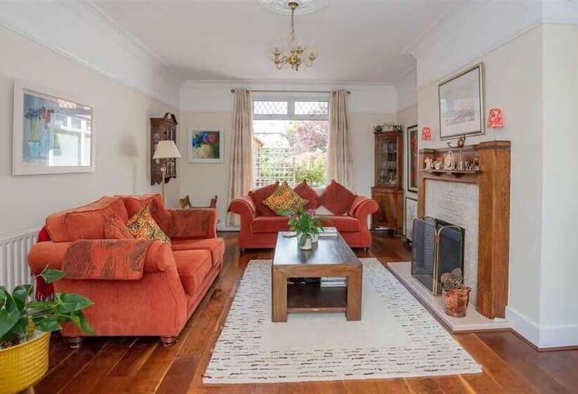 Резиденция Delightful Family Home