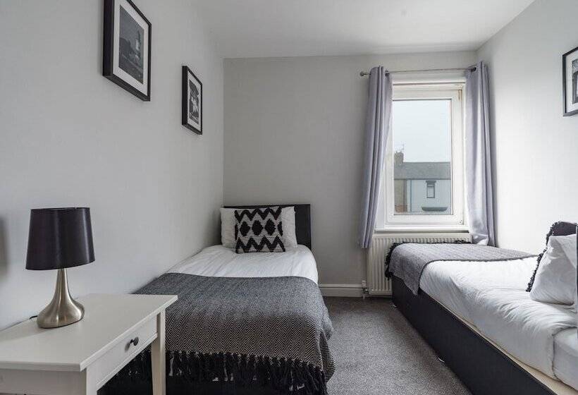 דירת נופש Hawthorn House   2bedroom Ashington Northumberland