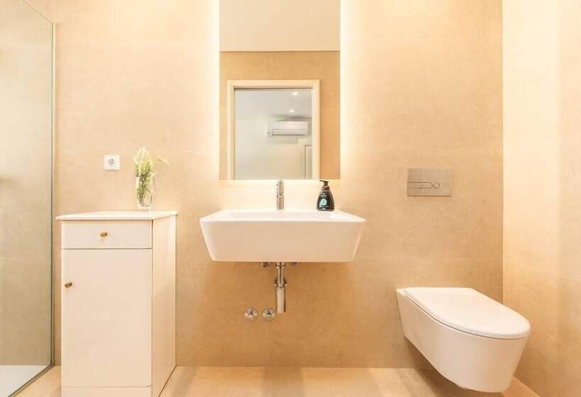 住所  Stunning 6 Bed House In Brito, Guimaraes