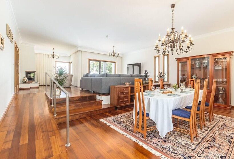 レジデンス Stunning 6 Bed House In Brito, Guimaraes